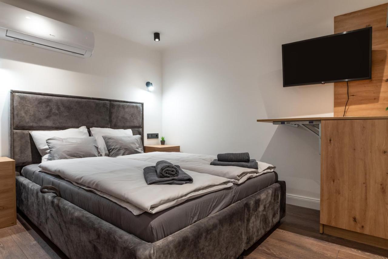 Downtown Luxury By Stlcz With 2 Bathrooms Budapesta Exterior foto