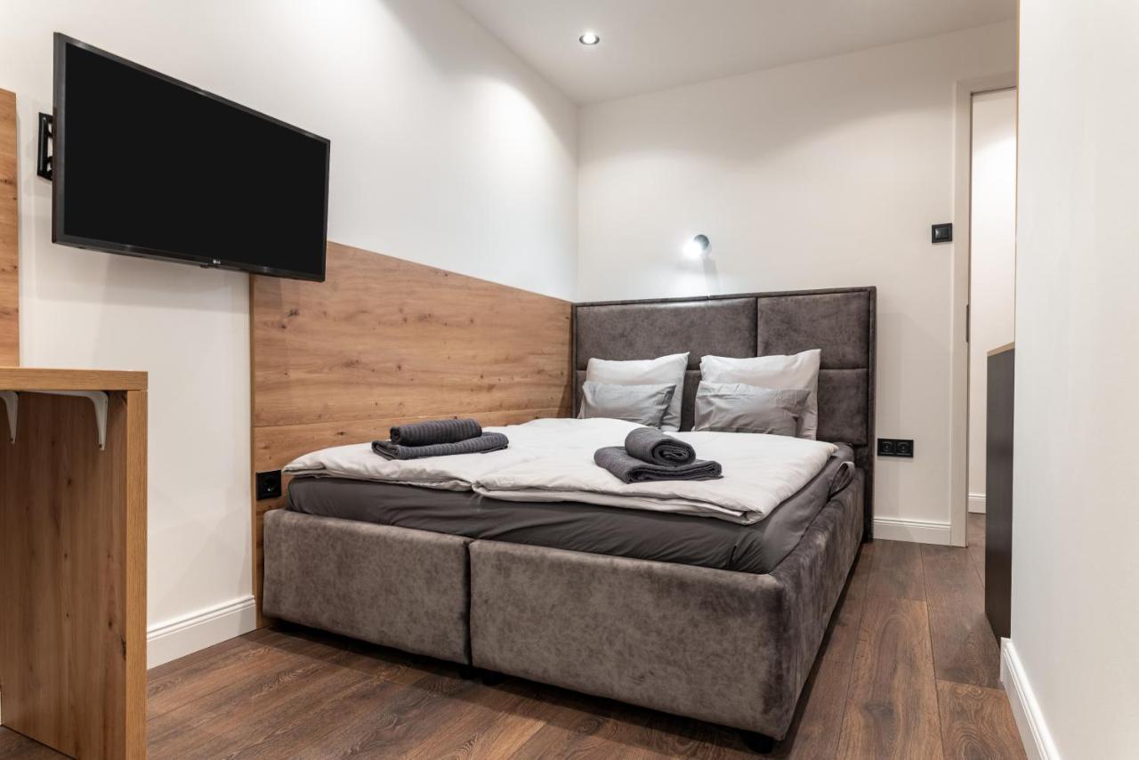 Downtown Luxury By Stlcz With 2 Bathrooms Budapesta Exterior foto