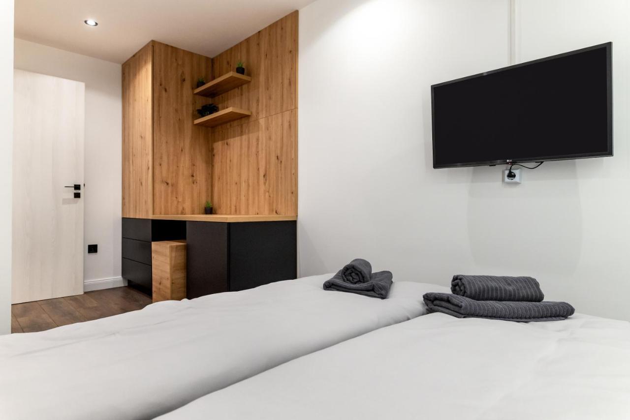 Downtown Luxury By Stlcz With 2 Bathrooms Budapesta Exterior foto